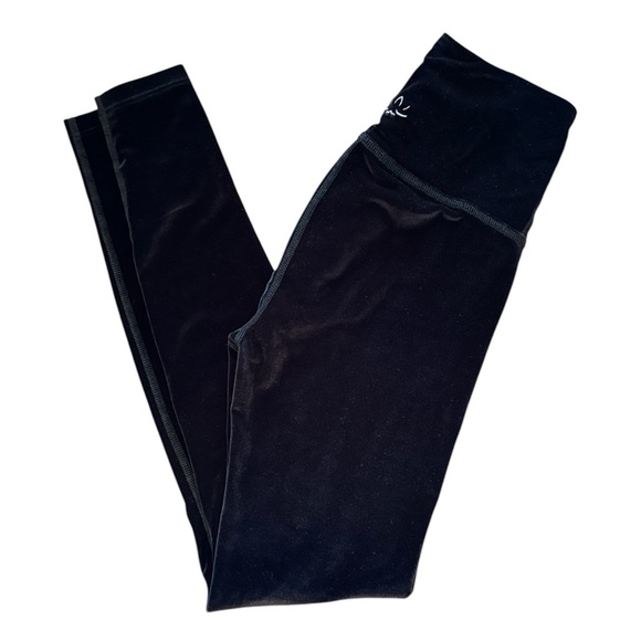 Beyond Yoga Velvet Motion High Waisted Midi Legging Black Velvet - Picture 5 of 7